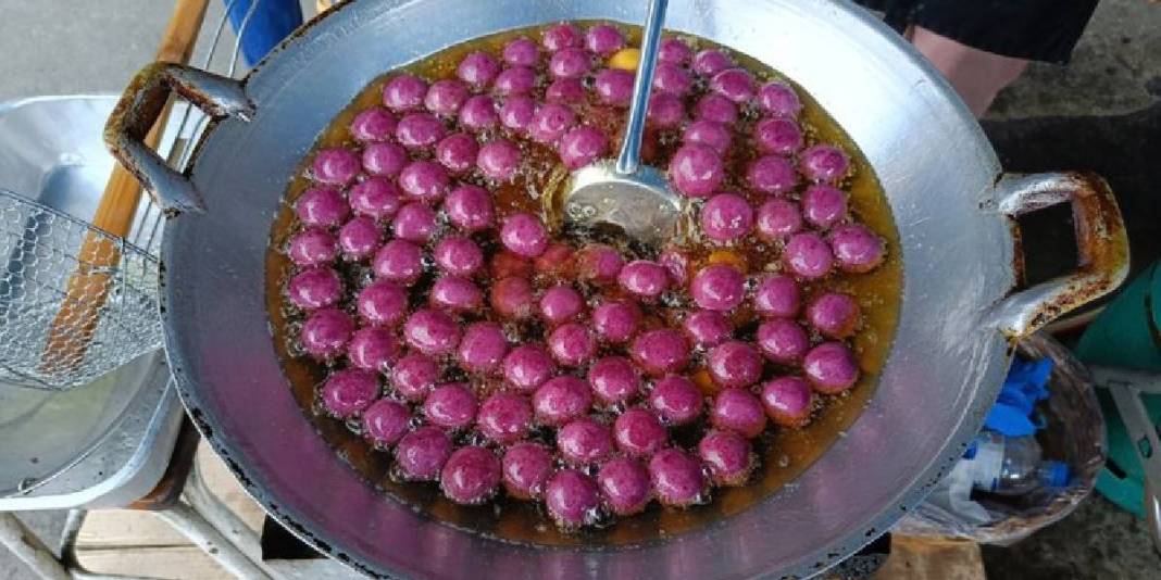 Sağlıklı beslenmenin yeni trendi! Normal patatesin yerini alıyor, krala layık sebze sofralara dönüyor:İşte mor patates faydalaro 3